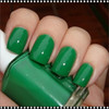 ESSIE POLISH Pretty Edgy  #725