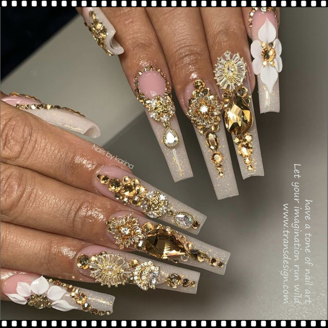 Sparkling Gold Rhinestone Nail Gems - 800 Pieces