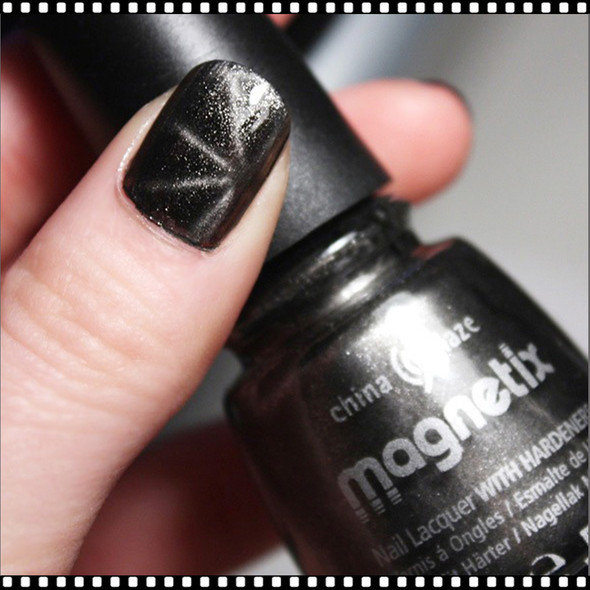   CHINA GLAZE MAGNETIC - Attraction 0.5oz. *