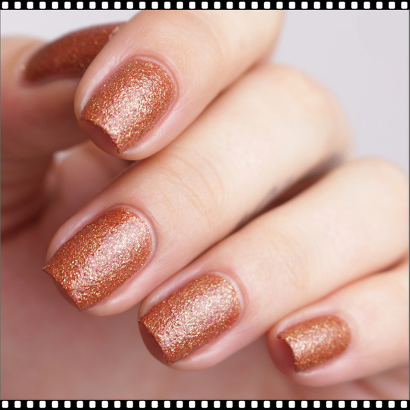 COLOR CLUB NAIL LACQUER Indulge Me*