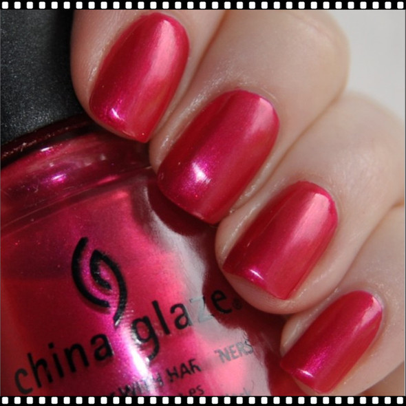 CHINA GLAZE POLISH  - Sexy Silhouette*