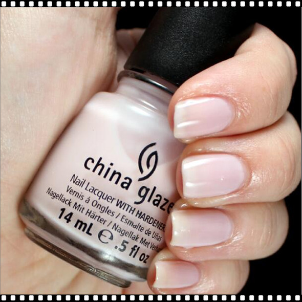 CHINA GLAZE POLISH  - Dare to Be Bare *