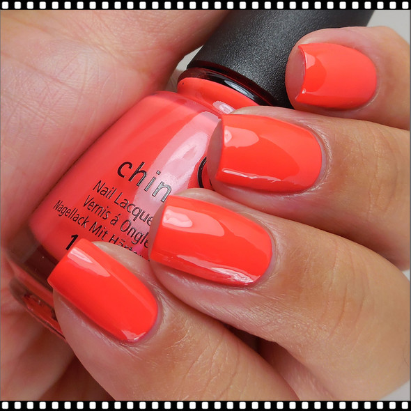 CHINA GLAZE POLISH  - Tis the Sea-Sun *