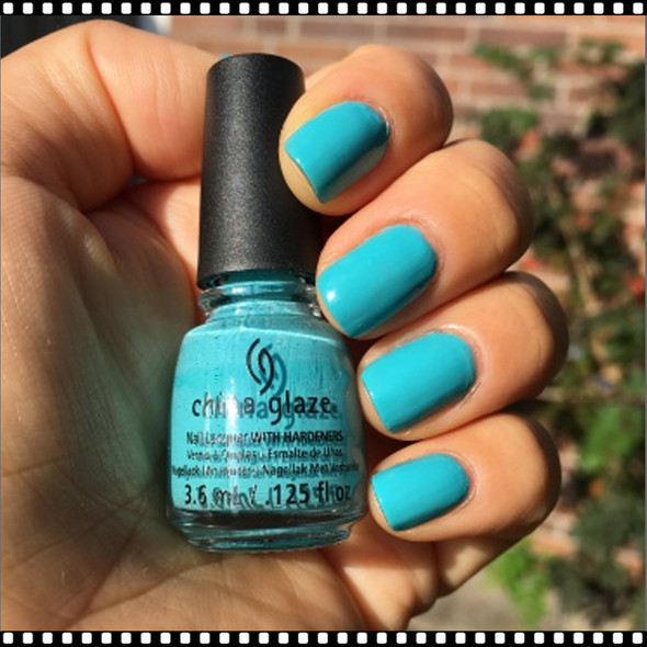CHINA GLAZE POLISH  - Rain Dance the Night Away*