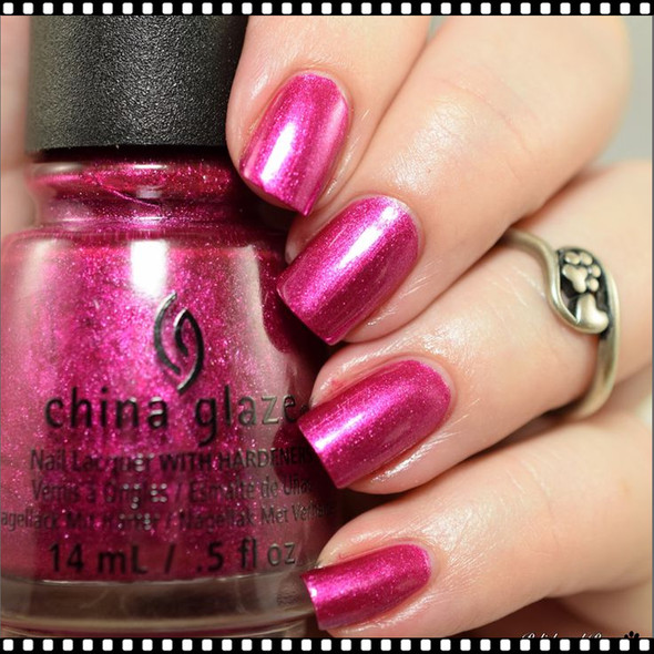 CHINA GLAZE POLISH  - Rose My Name*