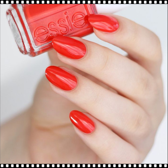 ESSIE POLISH Color Binge  #933 *