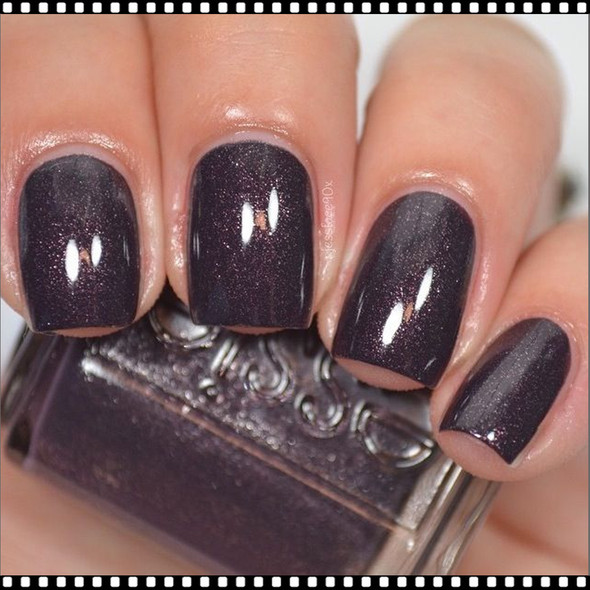 ESSIE POLISH Frock 'n Roll #937 *