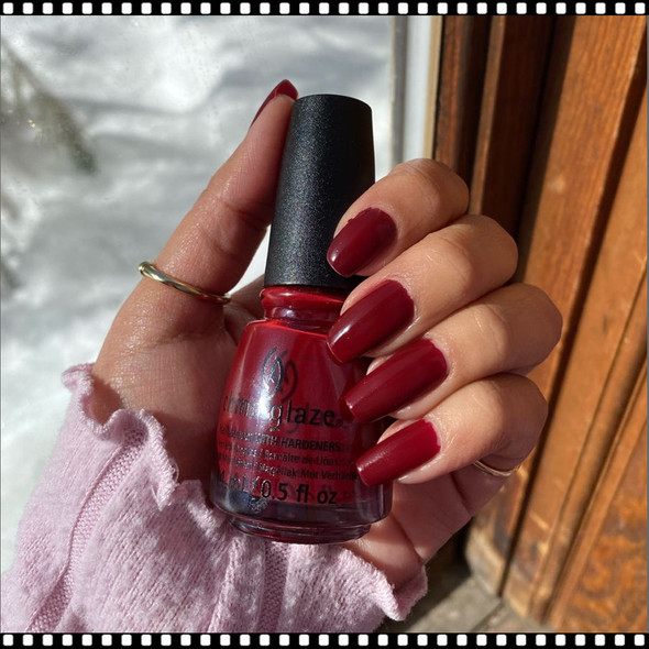 CHINA GLAZE POLISH  China Rouge*