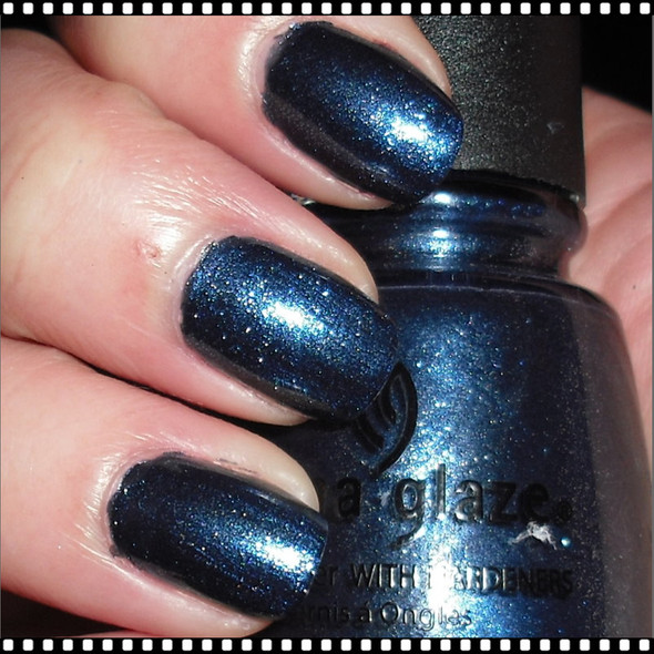 CHINA GLAZE POLISH - Midnight Mission*