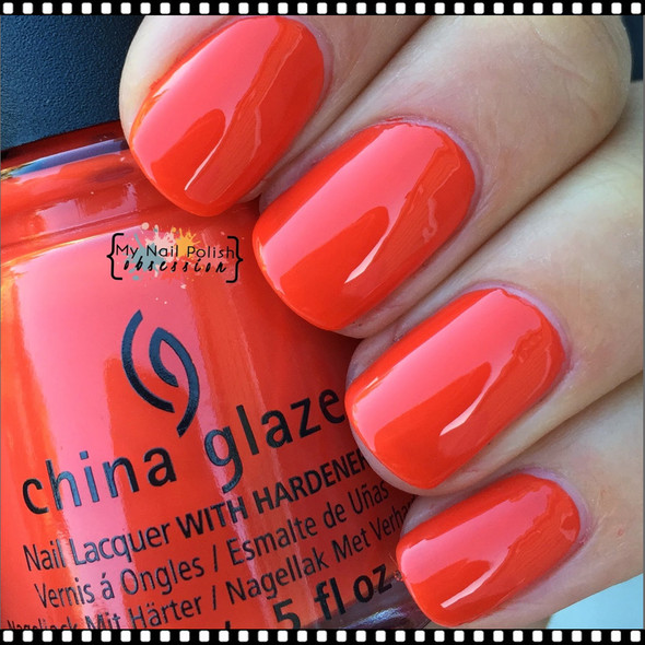 CHINA GLAZE POLISH - Pop the Trunk*