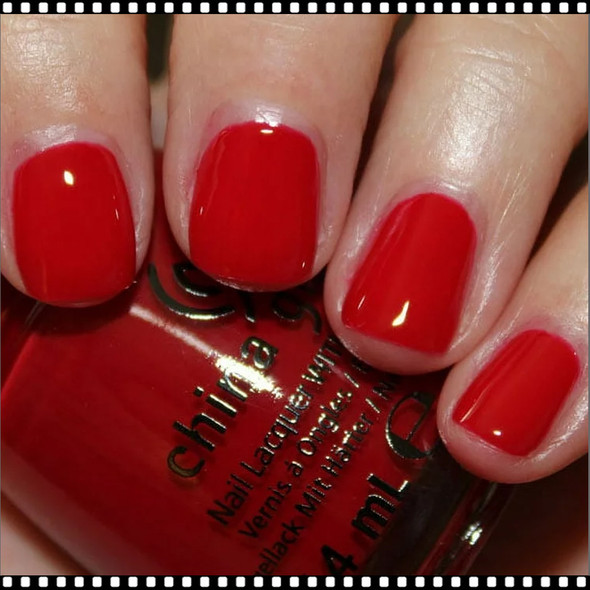 CHINA GLAZE POLISH - Red Satin*