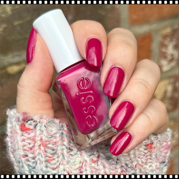 ESSIE GEL COUTURE V.I.Please #1093*