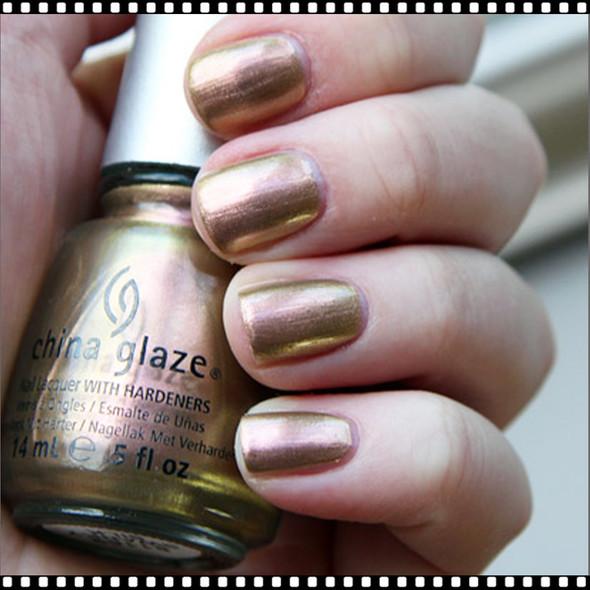 CHINA GLAZE POLISH -  Swanky Silk