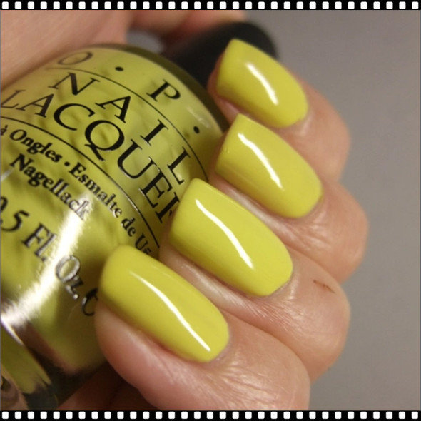 OPI NAIL LACQUER Fiercely Fiona #NLB94*