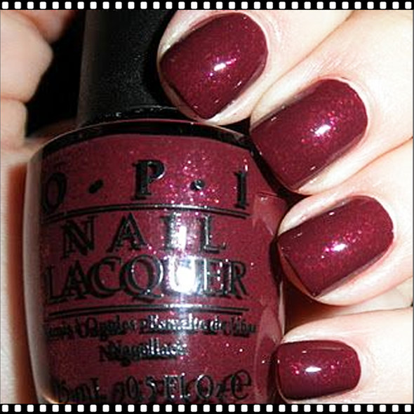 OPI NAIL LACQUER Pepe's Purple Passion #HLC06*