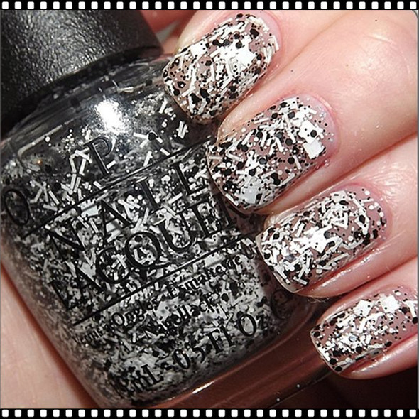 OPI NAIL LACQUER I'll Tinsel You In #HRF15*