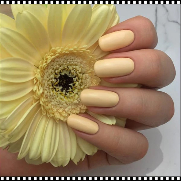 CND Vinylux - Exquisite 0.5oz.