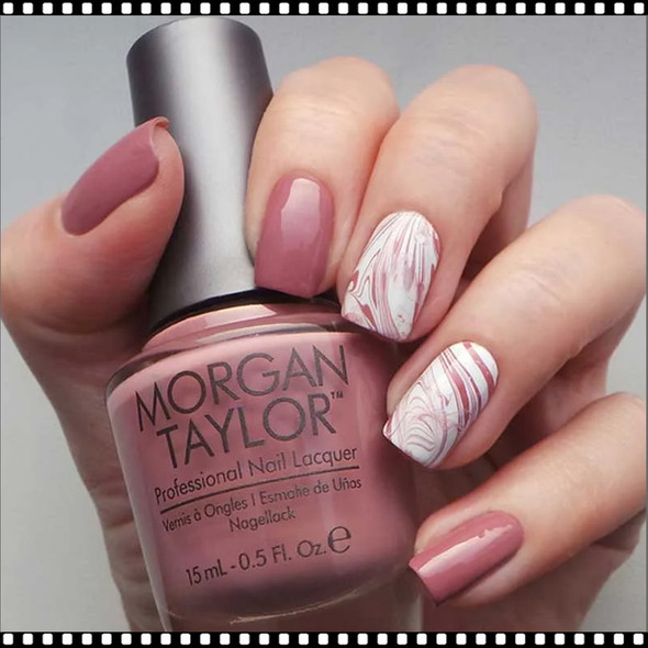 MORGAN TAYLOR - Coming Up Roses 0.5oz.*