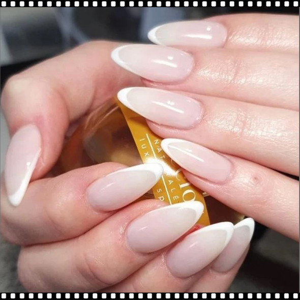 CUCCIO Colour - See It All in Montreal 0.43oz