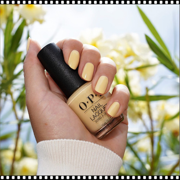 OPI NAIL LACQUER Bee-hind the Scenes #NLH005