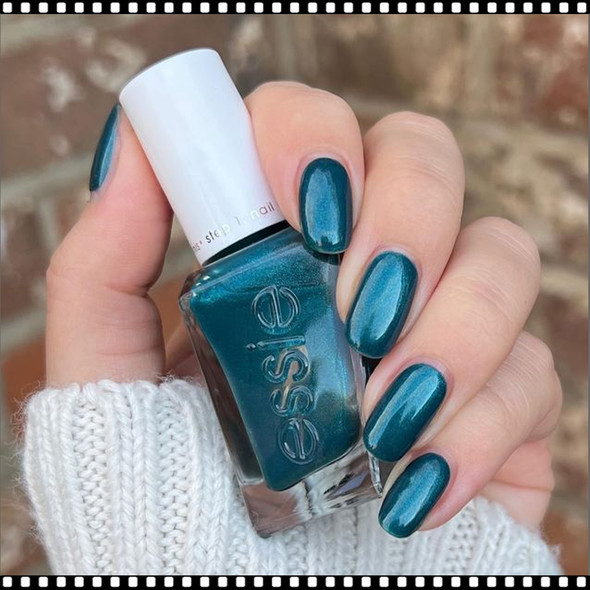 ESSIE GEL COUTURE Jewels and Jacquard Only #402*