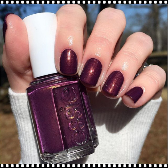 ESSIE POLISH Star Struck a Chord #1706 *