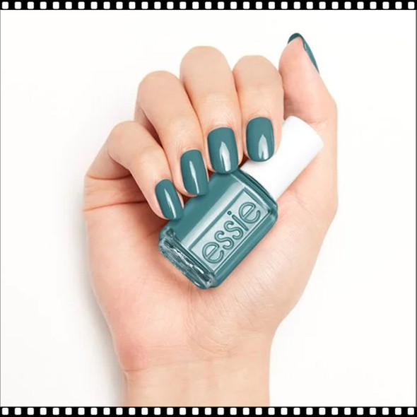 ESSIE POLISH Transcend the Trend #1759 *
