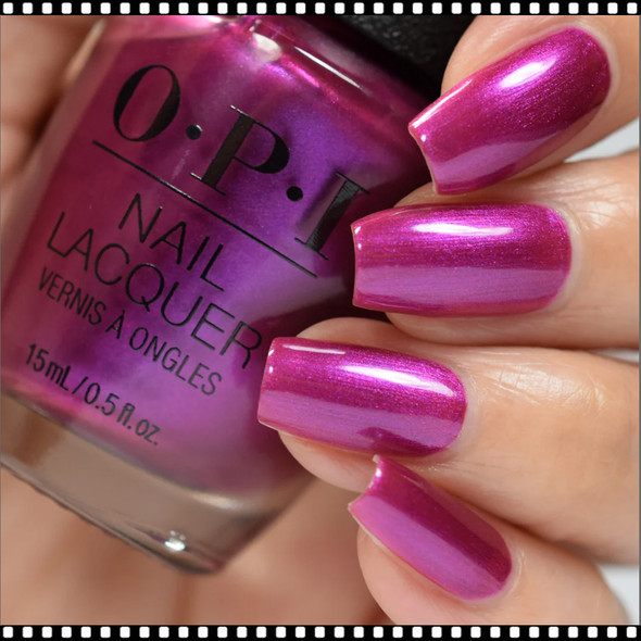 OPI INFINITE SHINE Charmed, I'm Sure #HRP22*