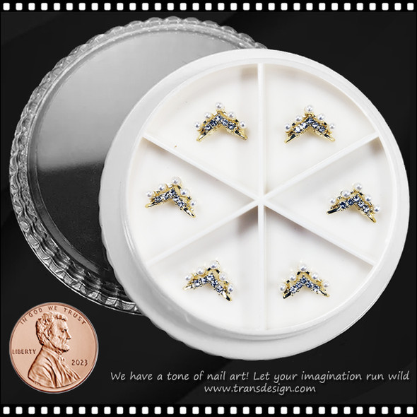 NAIL CHARM RHINESTONE & PEARL Tiara 6 pk/Wheel