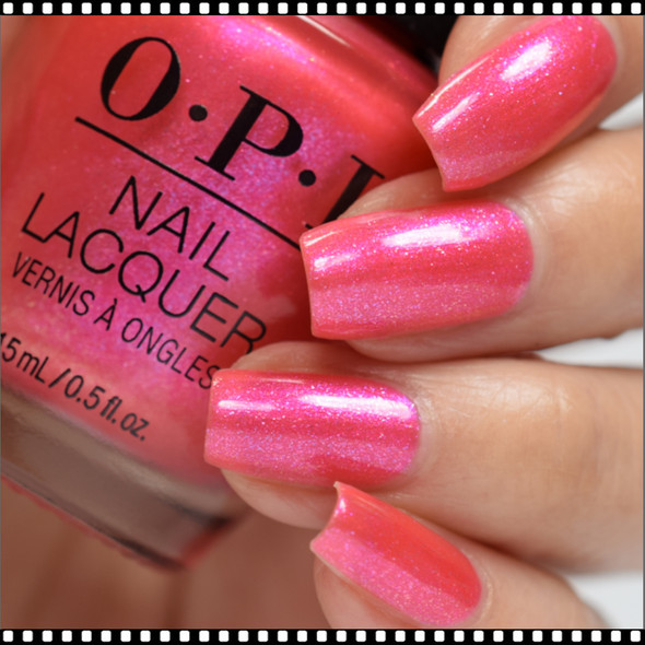 OPI NAIL LACQUER Spring Break The Internet #NLS009