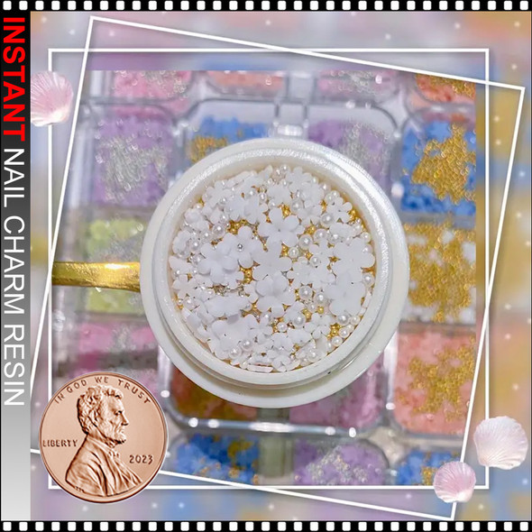 NAIL CHARM RESIN White Flowers  with  Golden and Silvery Caviar Beads 