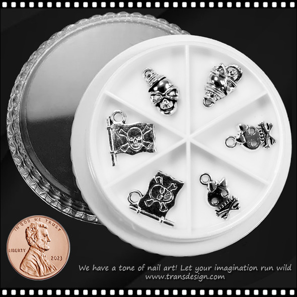 NAIL CHARM ALLOY Silver Pirate Skulls 6/Case