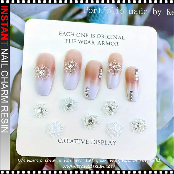 NAIL CHARM RESIN Christmas Snowflake 30/Case