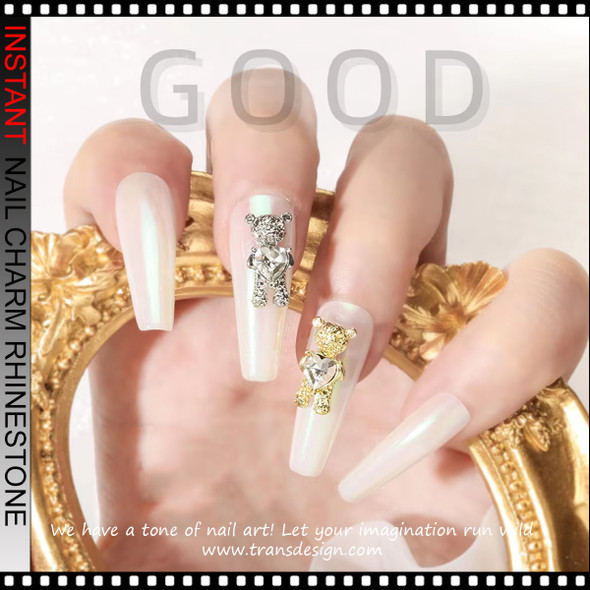 NAIL CHARM RHINESTONE Bear with Big Clear Rhinestone Heart 6/Case