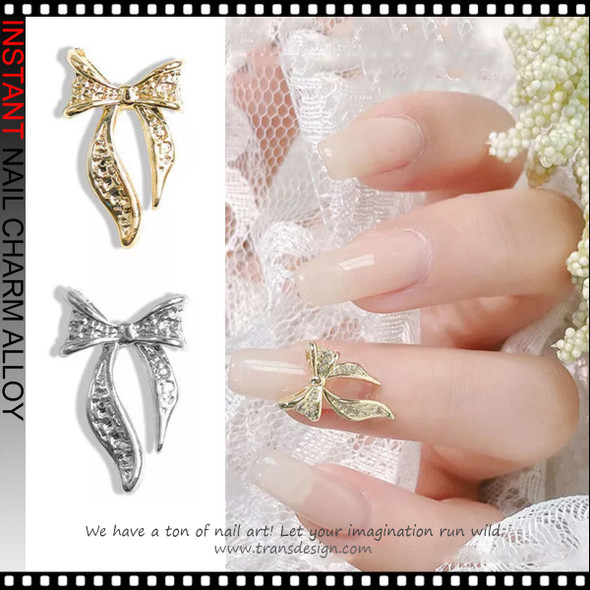 NAIL CHARM ALLOY Gold and Silver Bows 12/Case