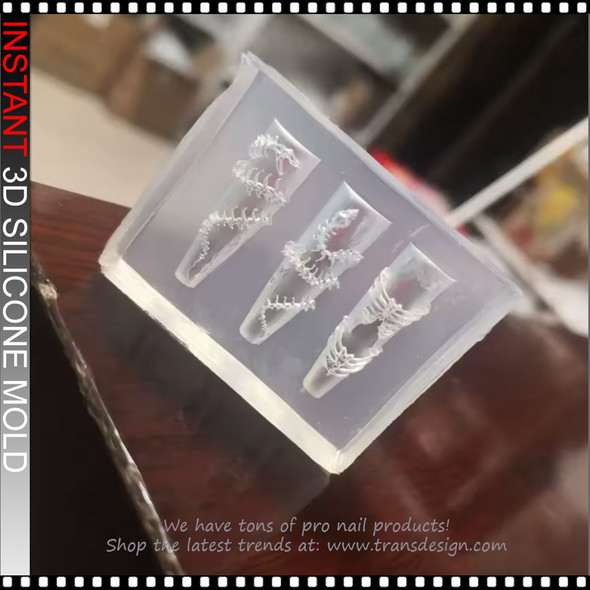 3D SILICONE MOLD Snake Skeleton
