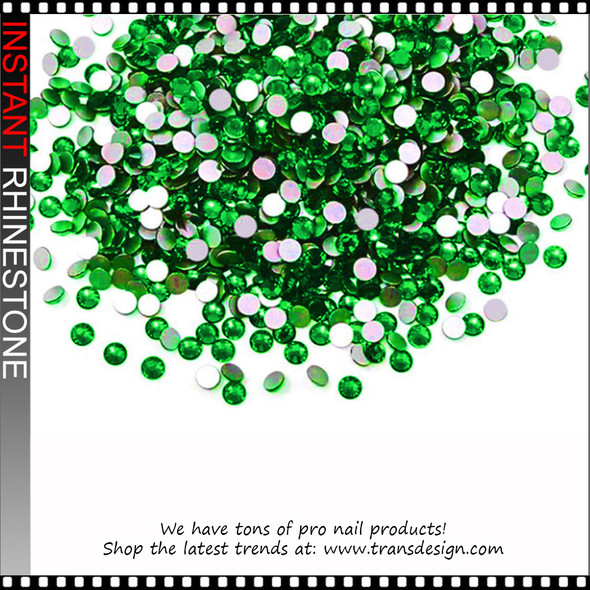 RHINESTONE Round Shape Green Color 1440/Pack