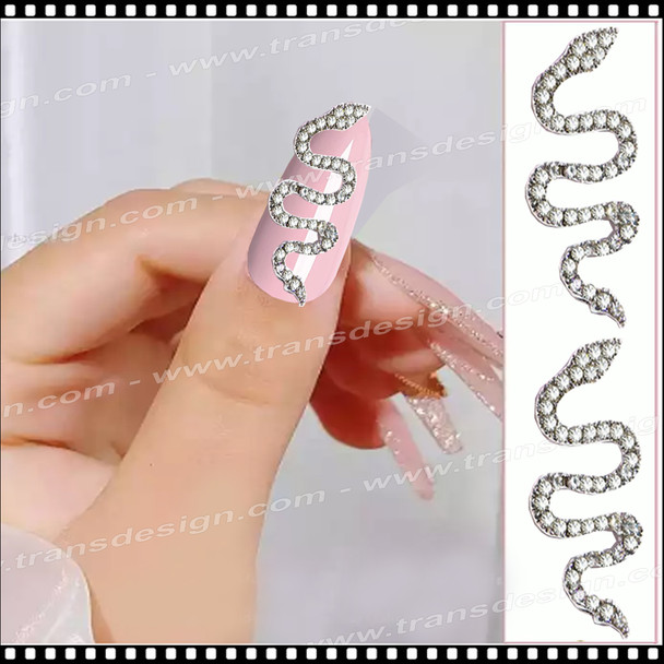 NAIL CHARM RHINESTONE Snake Silver/Crystal Clear 2/Pack