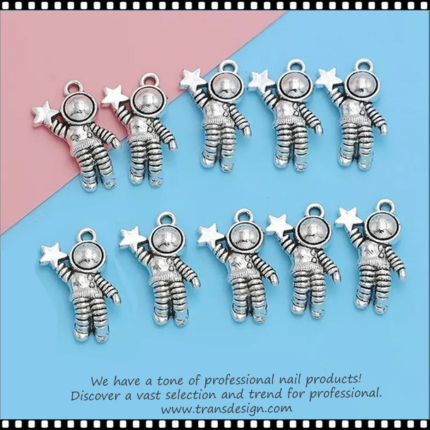 NAIL CHARM ALLOY Antique Silver Astronaut 10/Bag