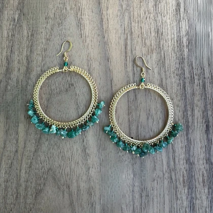 Beaded Wire Hoop Earrings / CLE G B242-S32