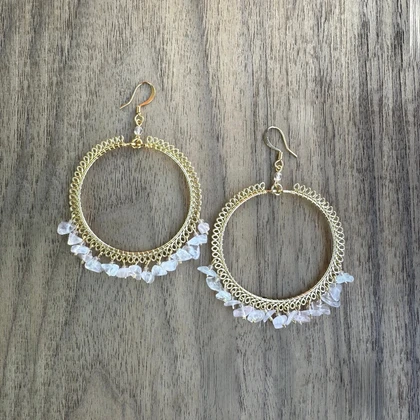 Beaded Wire Hoop Earrings / CLE B242-S14