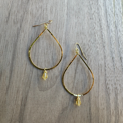 Gold-Plated Teardrop Earrings / GAE G B134-94