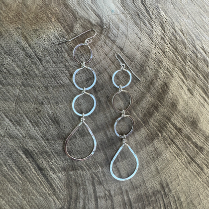 Silver-Plated Triple Hoop Drop Earrings / GAE S B765-3