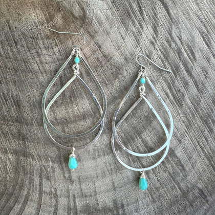 Golden Age Hammered Silver-Plated Double Teardrop Earrings with Turquoise Dangly Czech Teardrop Crystals / GAE S B131-1