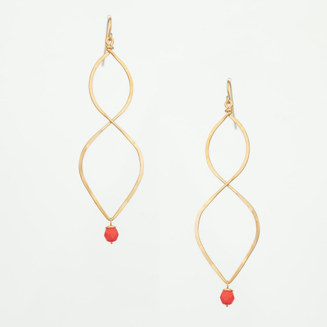 Handmade Hammered Gold-Plated Wire Wrapped Earrings / GAE G B284-2