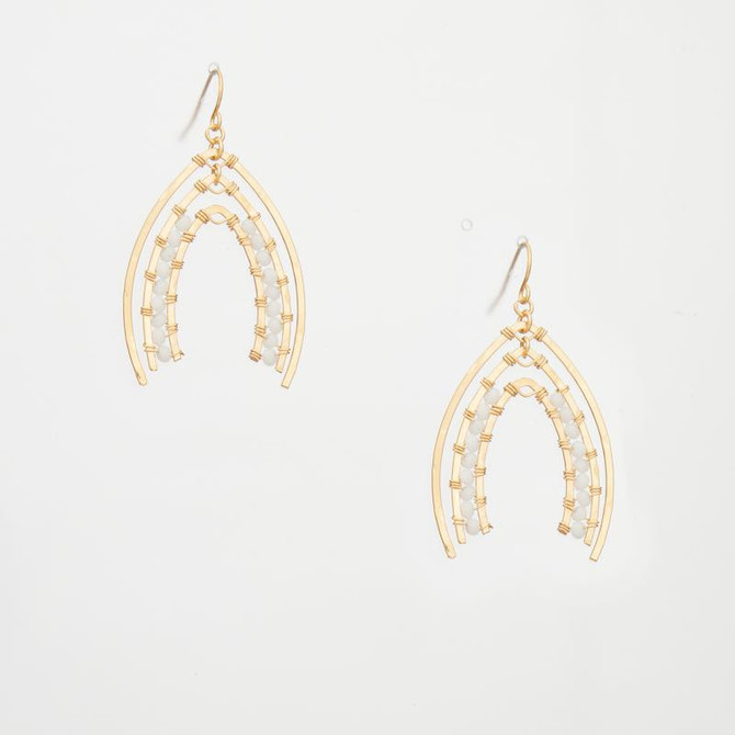 (Medium) Hammered Geometric Minimalist Gold Leaf Earrings / GAE G B53-3