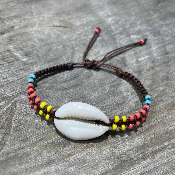 Macrame Cowrie Shell Bracelet, Handcrafted/ PSB B9-M1