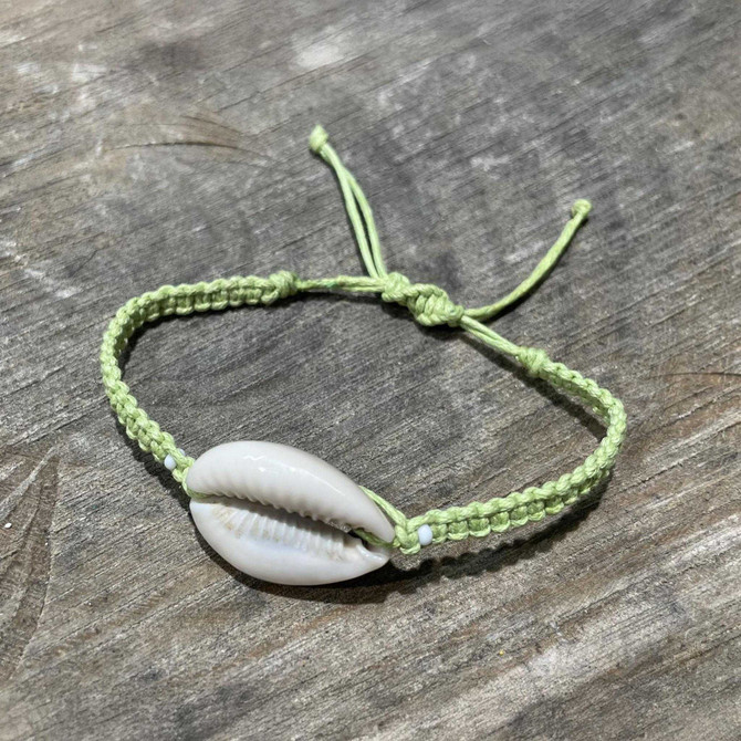 Macrame Cowrie Shell Bracelet, Handcrafted/ PSB B5-12