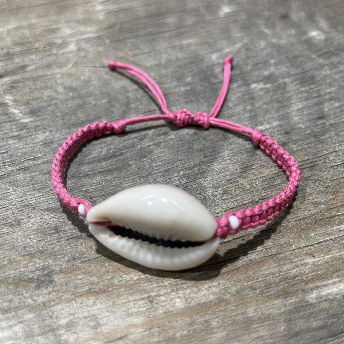 Macrame Cowrie Shell Bracelet, Handcrafted/ PSB B5-9