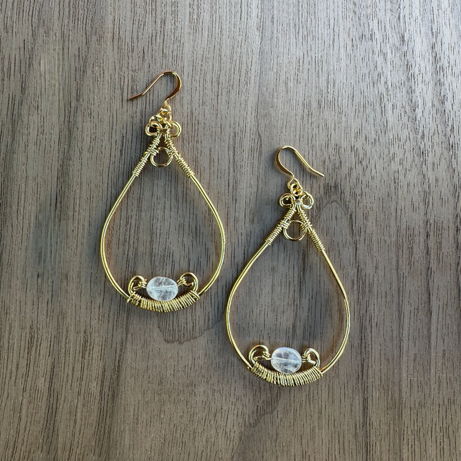 Gold-Plated Moonstone Earrings / GAE G B646-S13